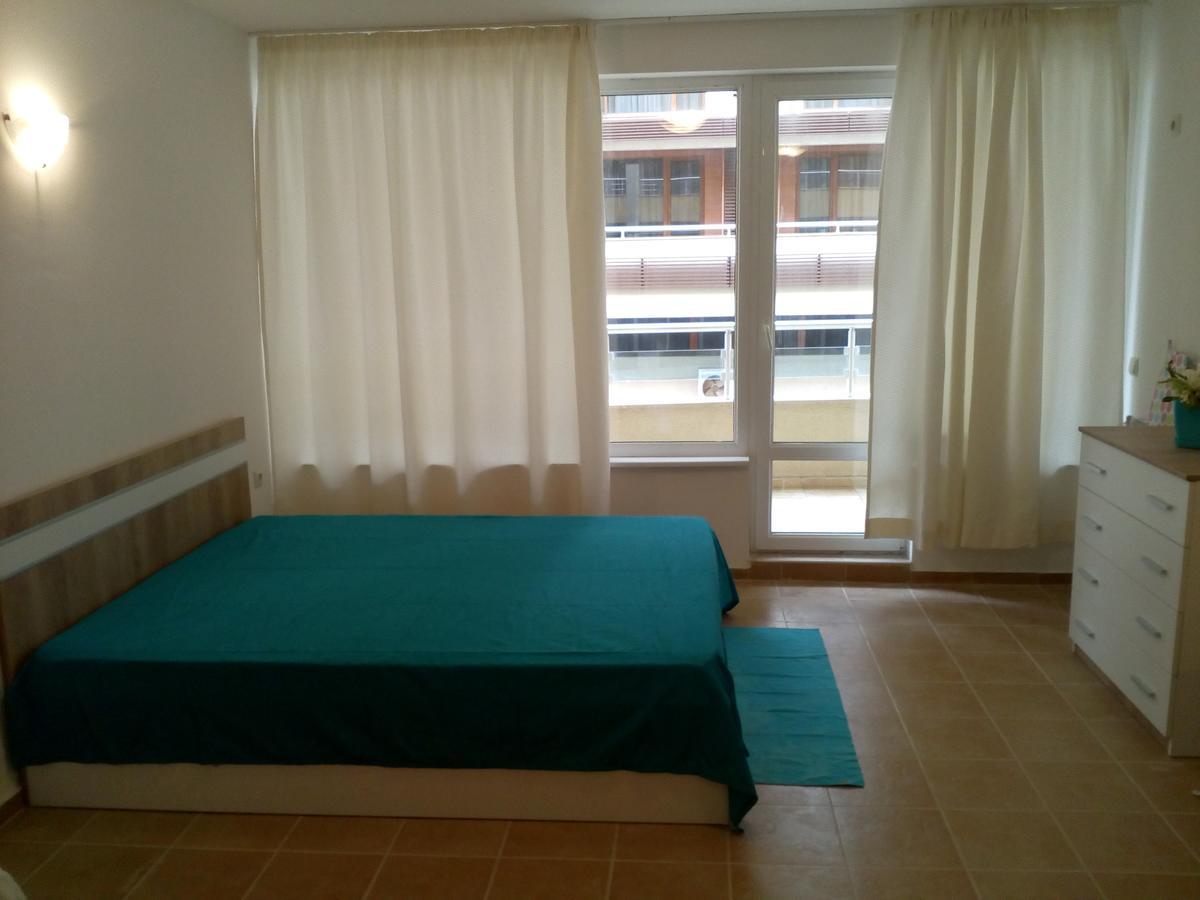 Studio Zlatina Поморие Экстерьер фото